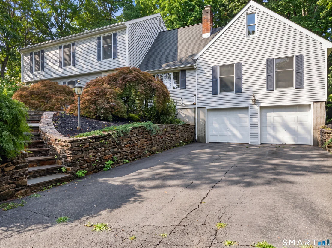 Photo of 345 Payne Drive