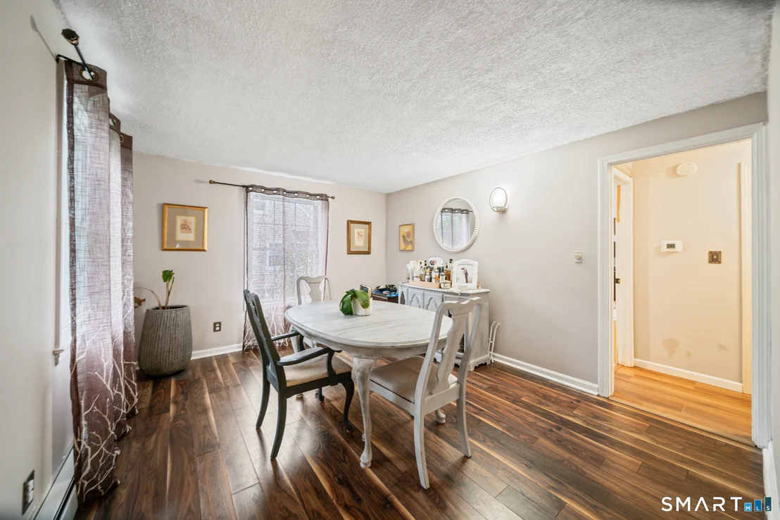 Photo of 115 Mountain View Avenue
