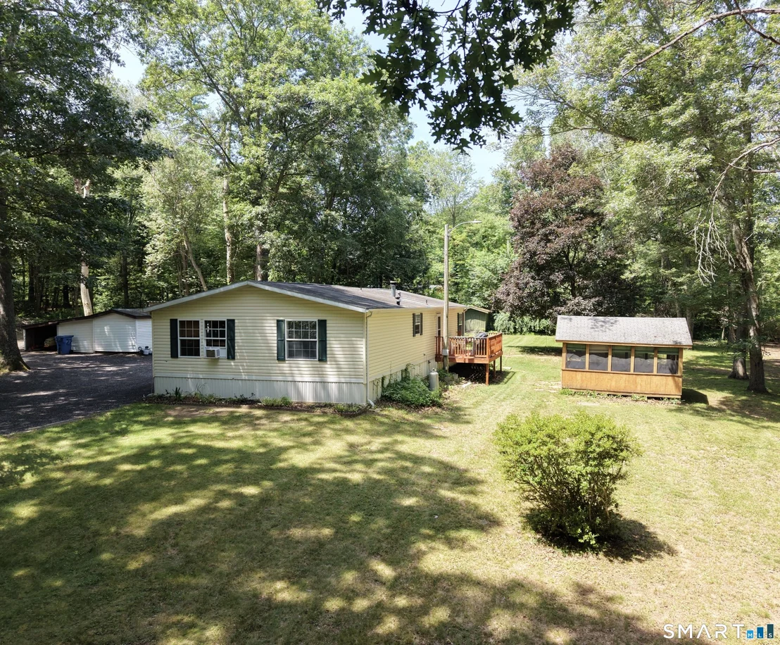 Photo of 27 August Drive
