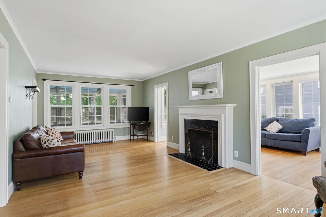 Photo of 25 Walnut Street