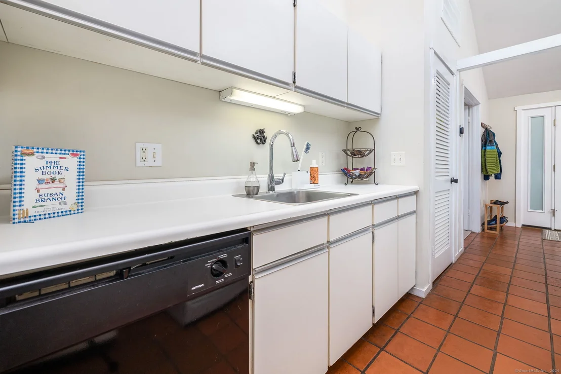 Photo of Unit 4 at 4 Dove Circle