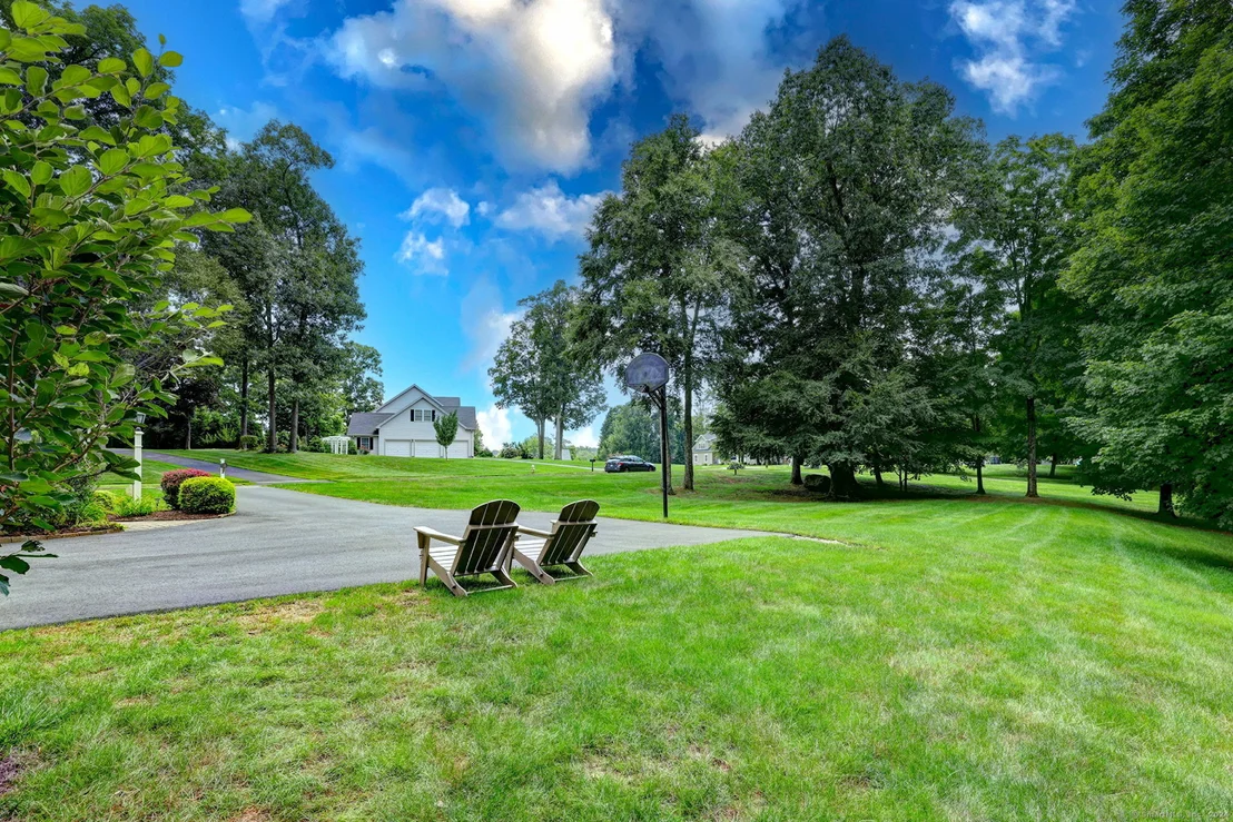 Photo of 39 Winding Trail