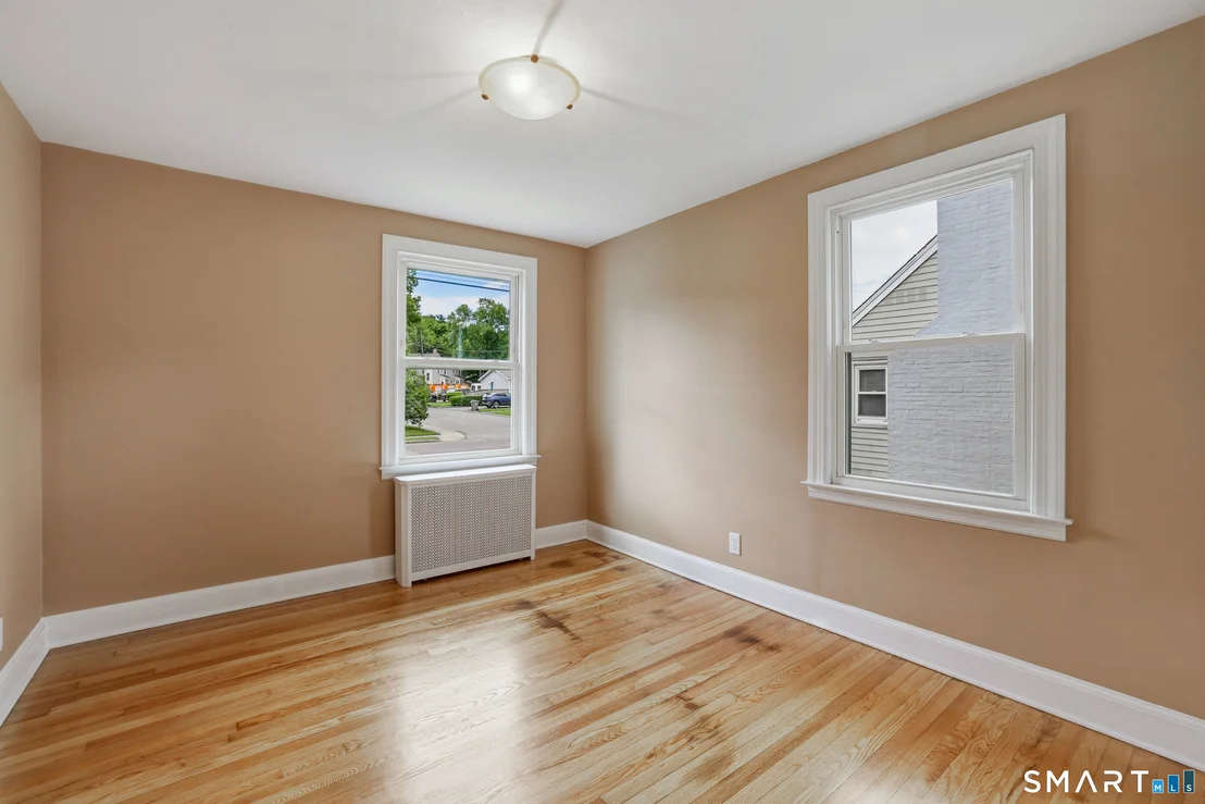 Photo of 96 Campfield Road