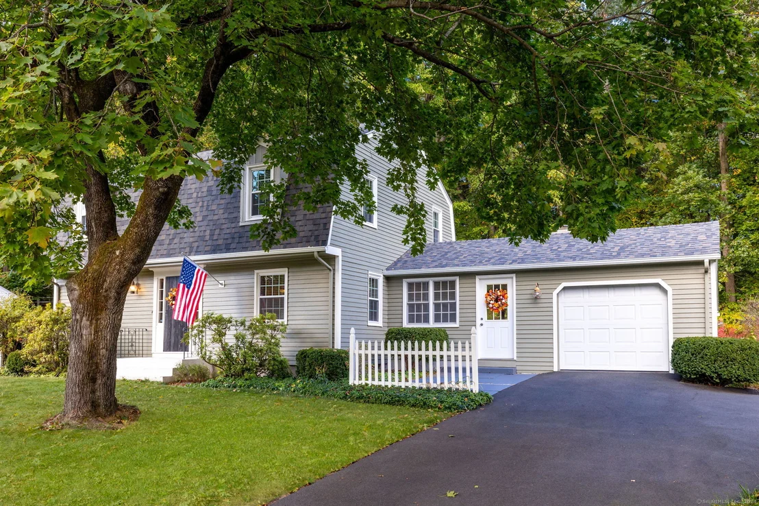 Photo of 37 Bradford Drive