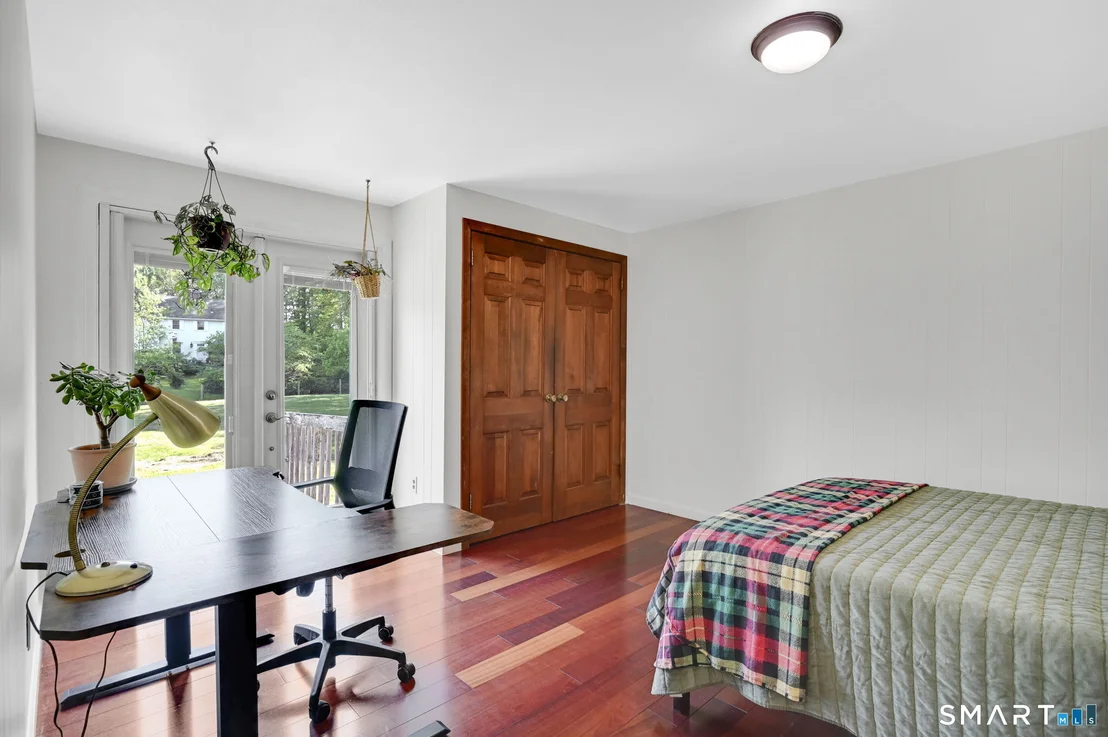 Photo of 127 Lake Road