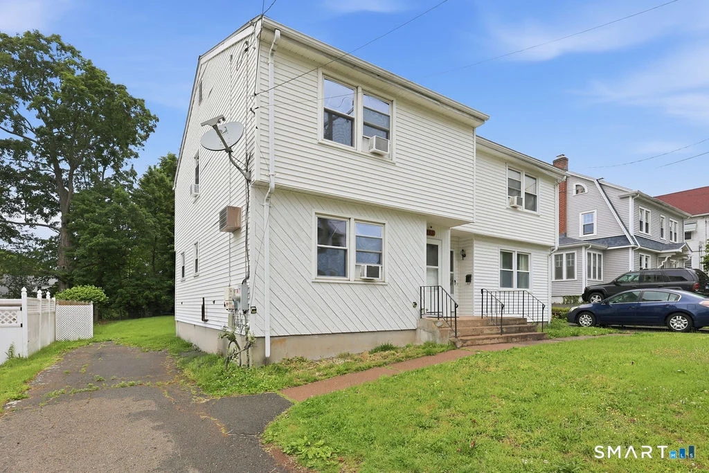 Photo of 153 Maple Street
