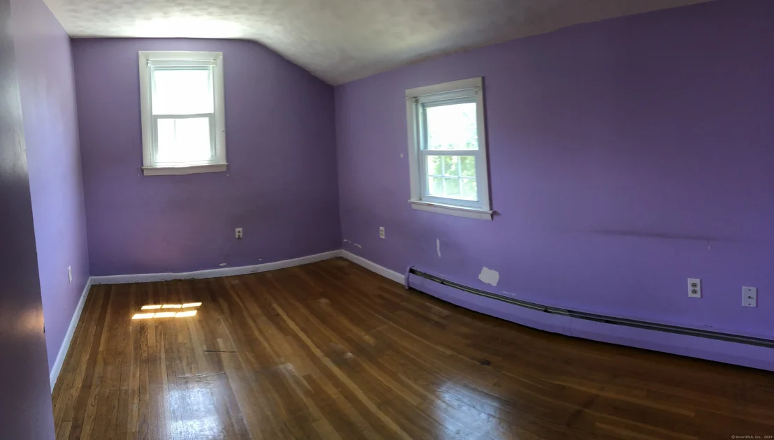 Photo of 10 Sam Street