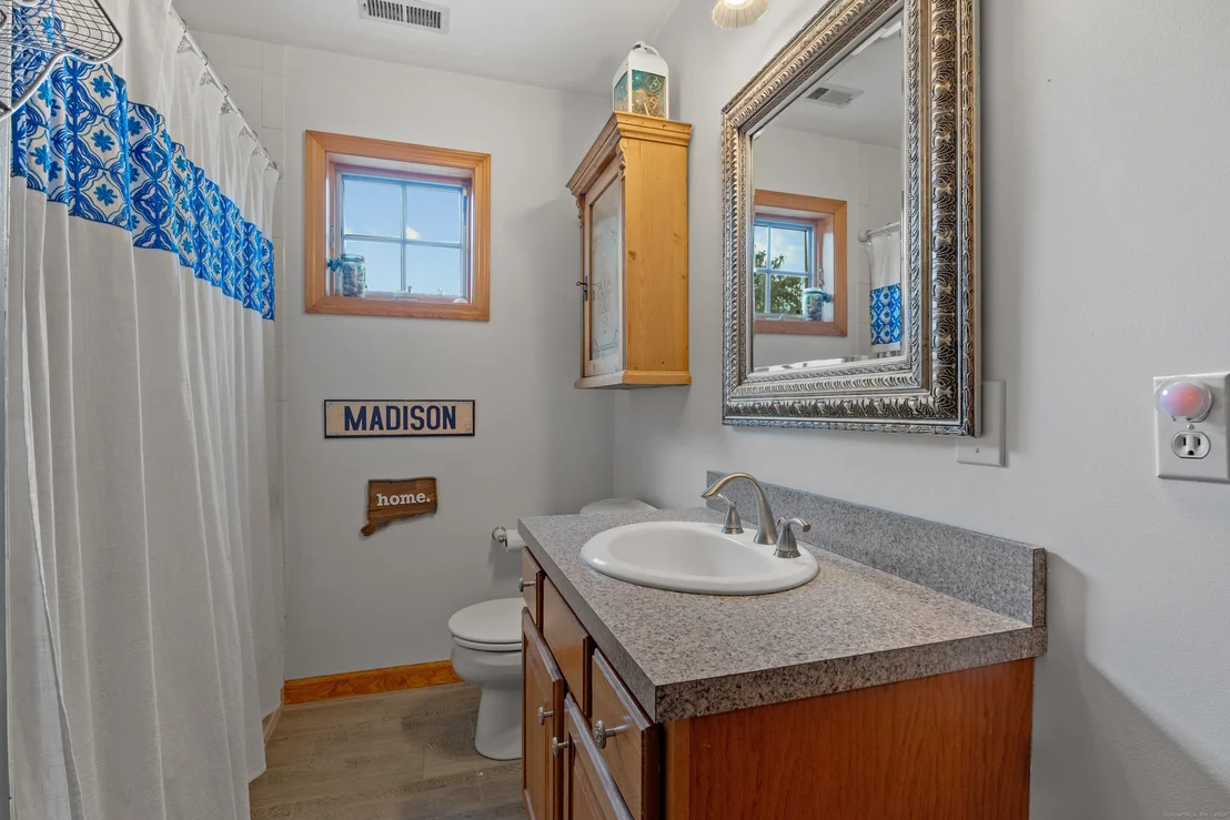 Photo of 5 Taylor Lane