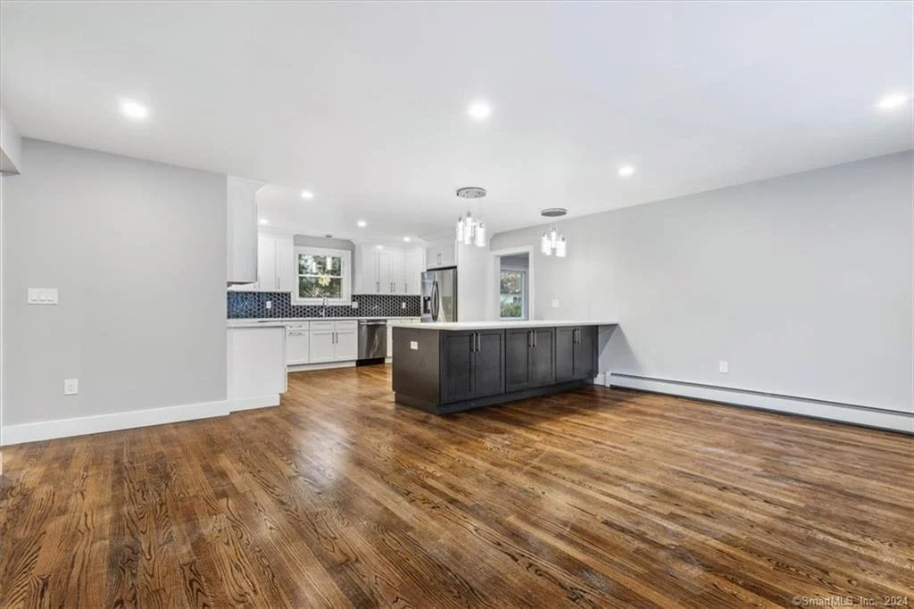Photo of 145 Middle Road