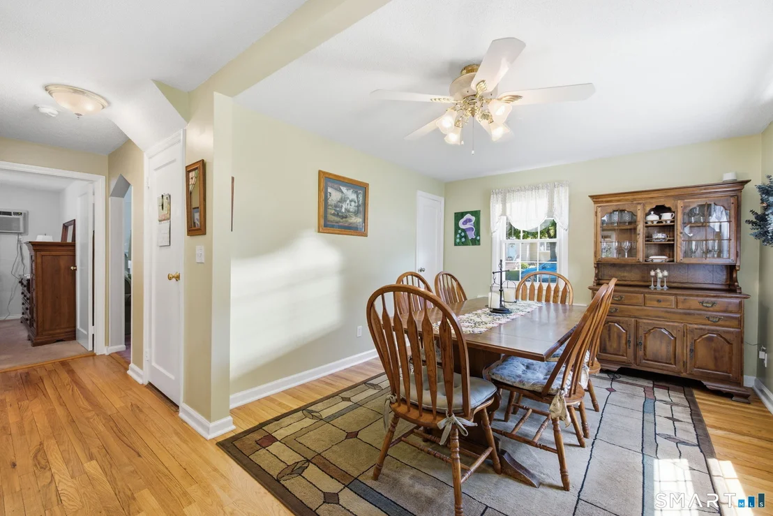 Photo of 47 Willard Road