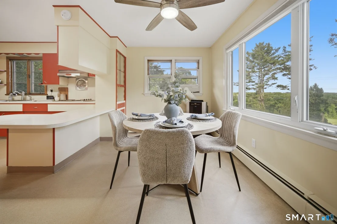 Photo of 249 Plain Hill Road