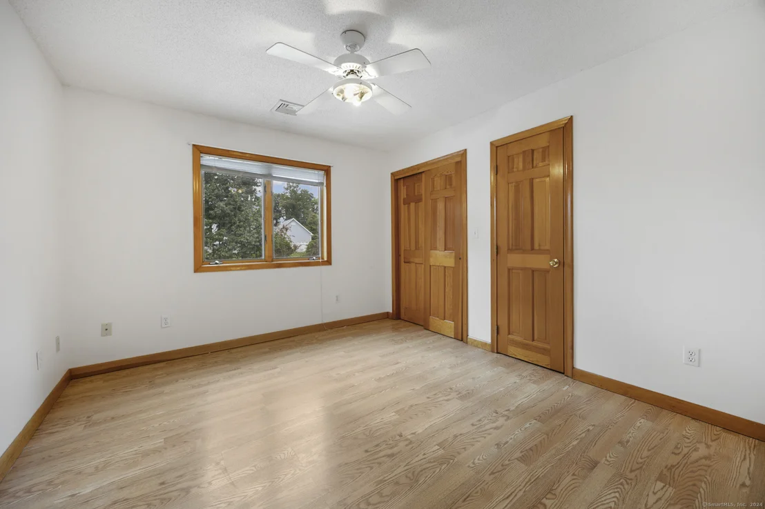 Photo of 405 Neill Drive