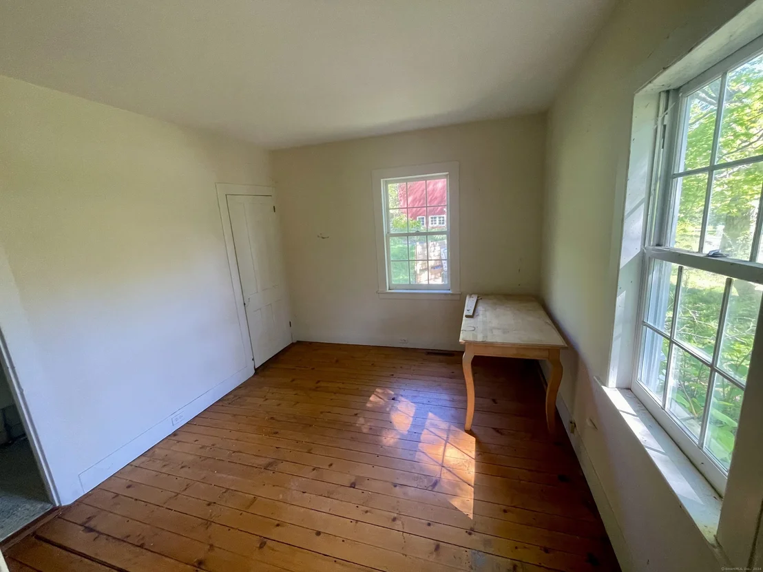 Photo of 603 Colebrook Road