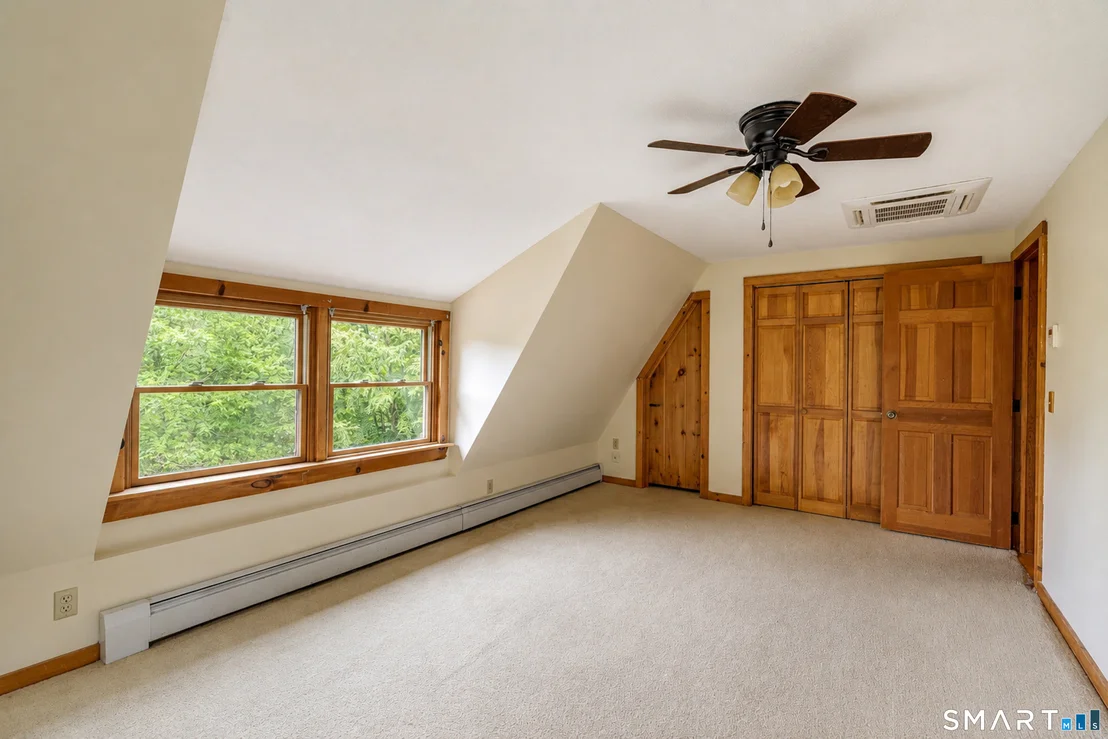 Photo of 200 Bulkeley Hill Road