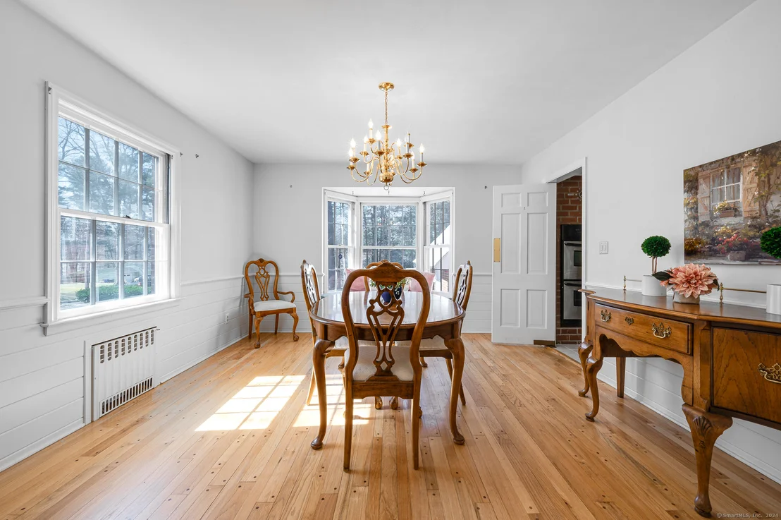 Photo of 341 Greenwoods Road