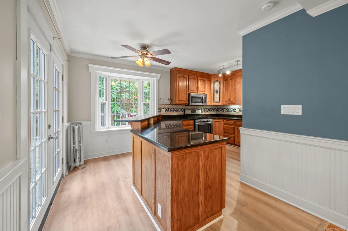 Photo of 195 Summer Street