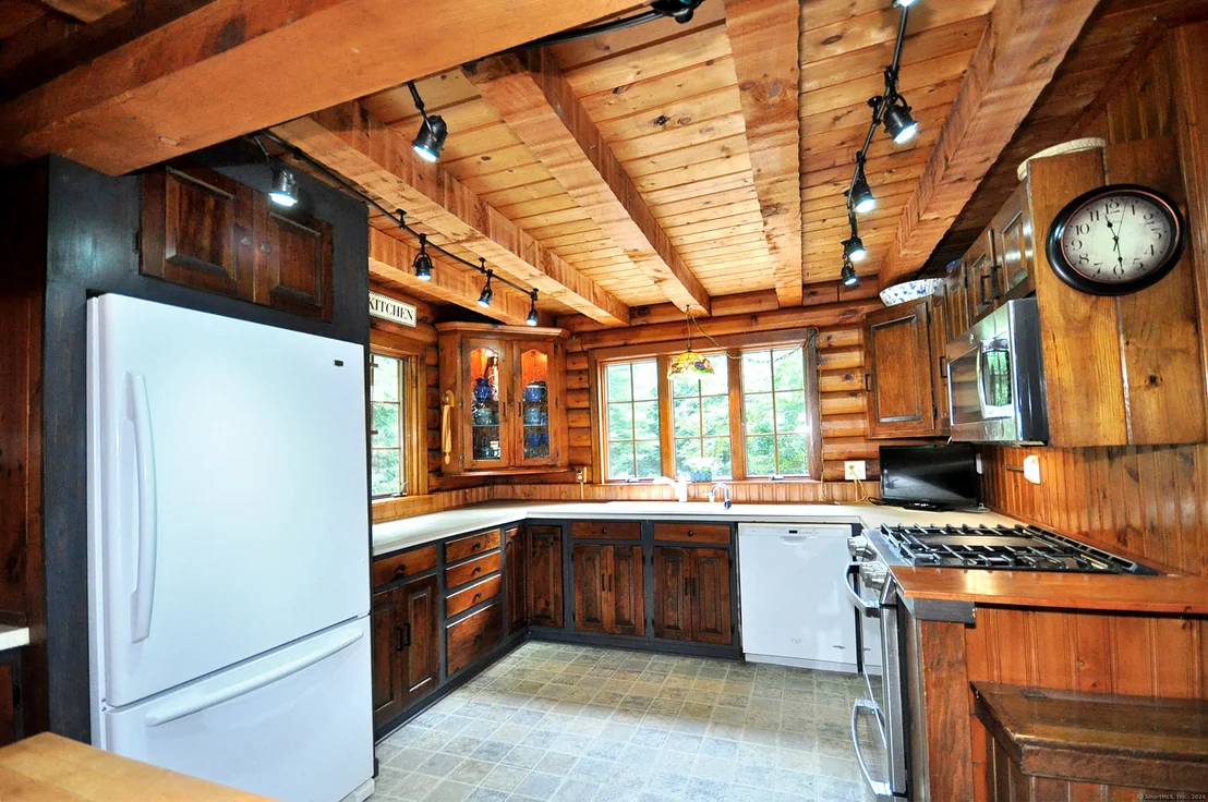 Photo of 31 Spring Glen Drive