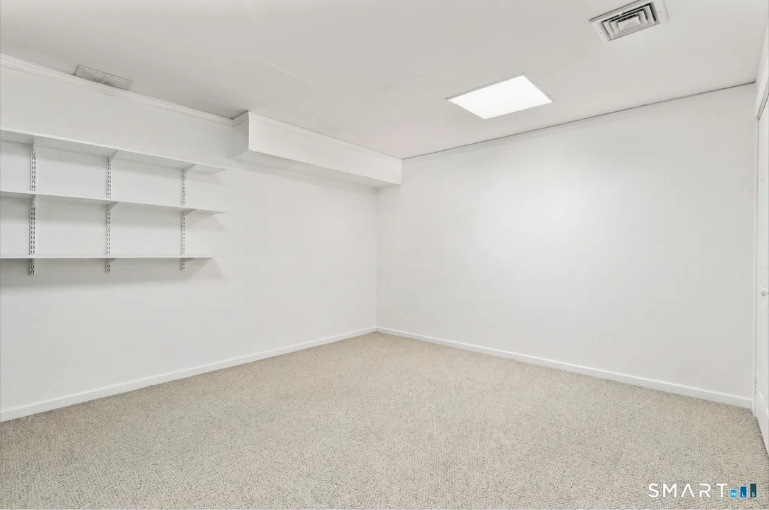 Photo of 173 Pond View Drive