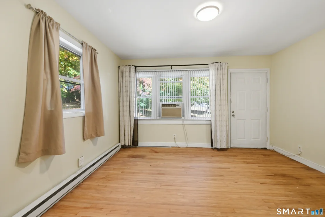 Photo of 75 Hayestown Road
