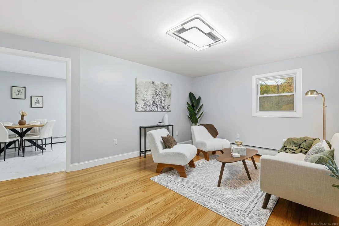 Photo of 4 Hemlock Circle