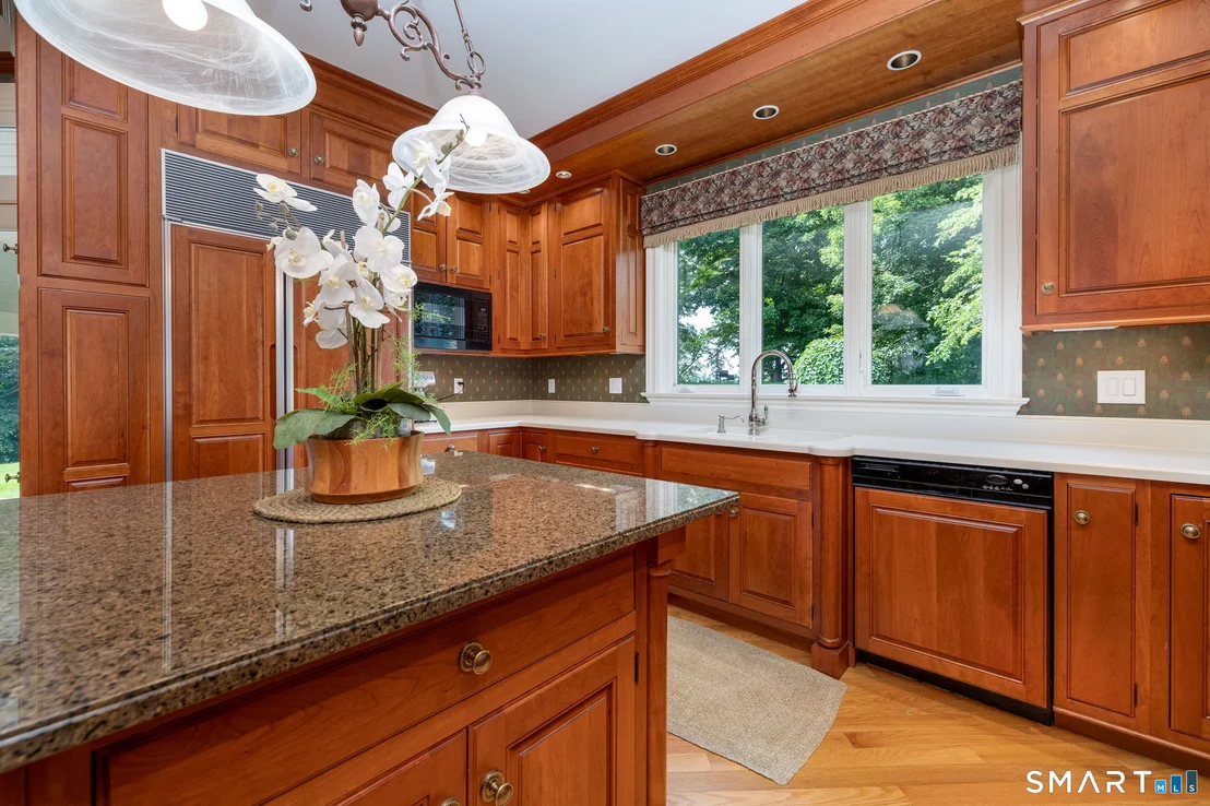 Photo of 122 Windward Place
