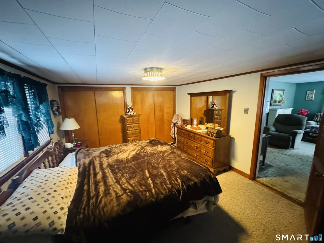 Photo of 99 Squaw Rock Road