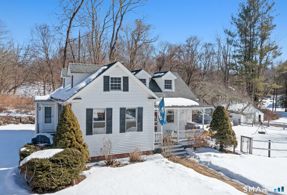 Photo of 97 Armstrong Road
