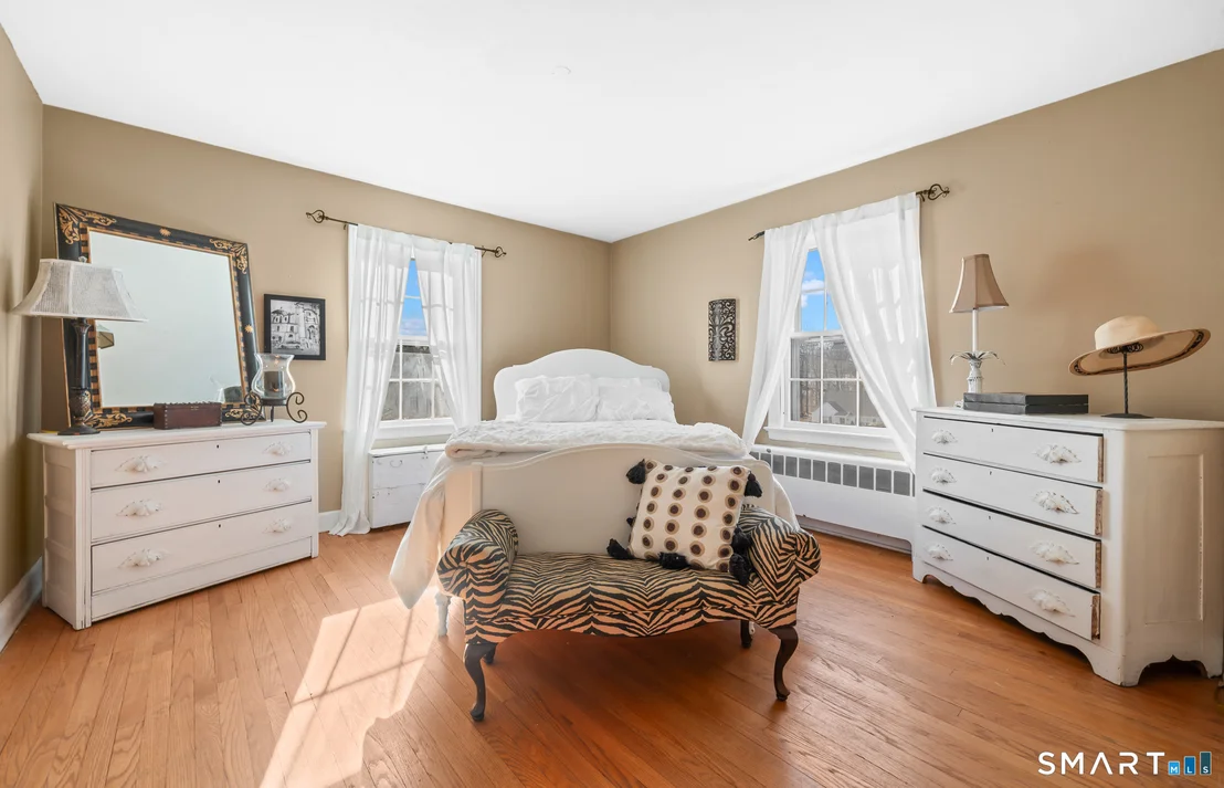 Photo of 50 Cedar Street