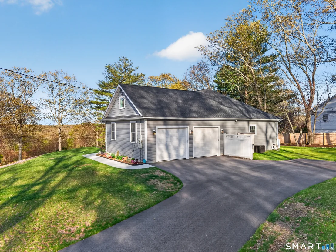 Photo of 16 Whitehall Drive