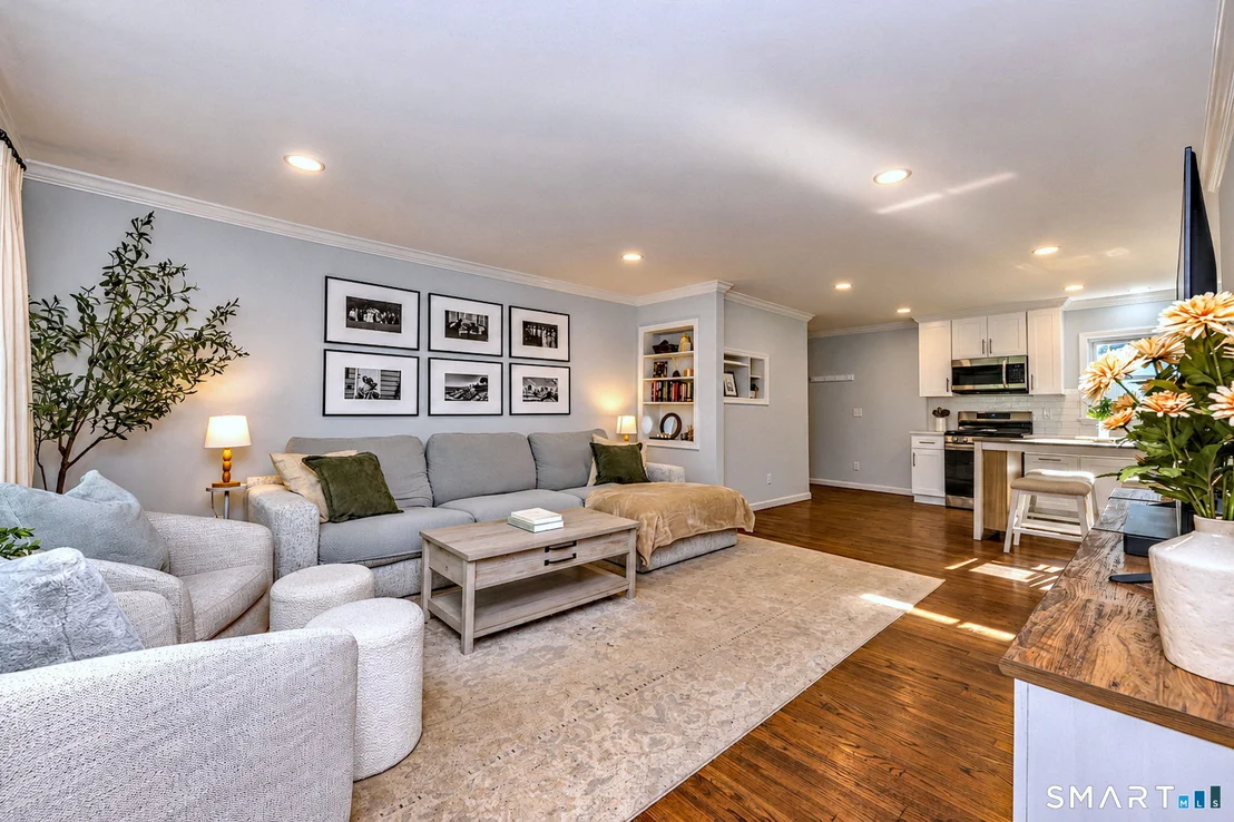 Photo of 85 Walnut Street