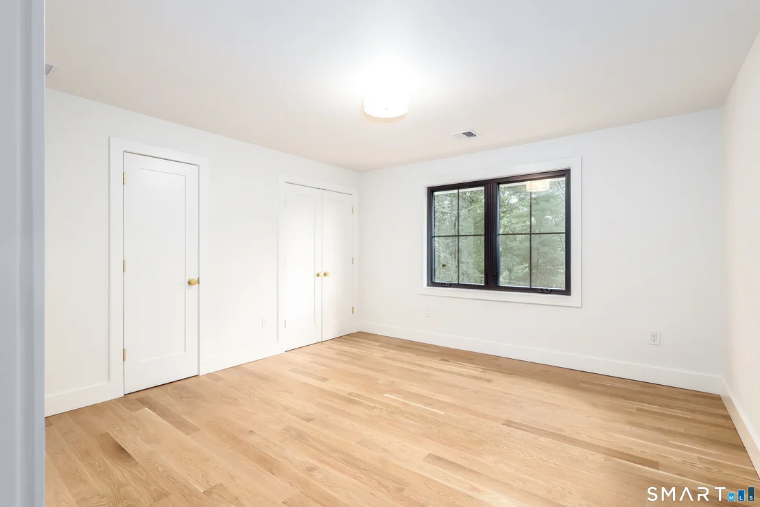 Photo of 22 Beaver Brook Road