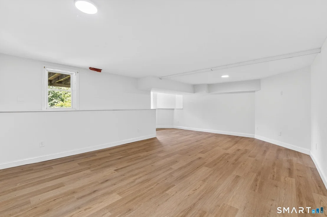 Photo of 365 Munger Lane