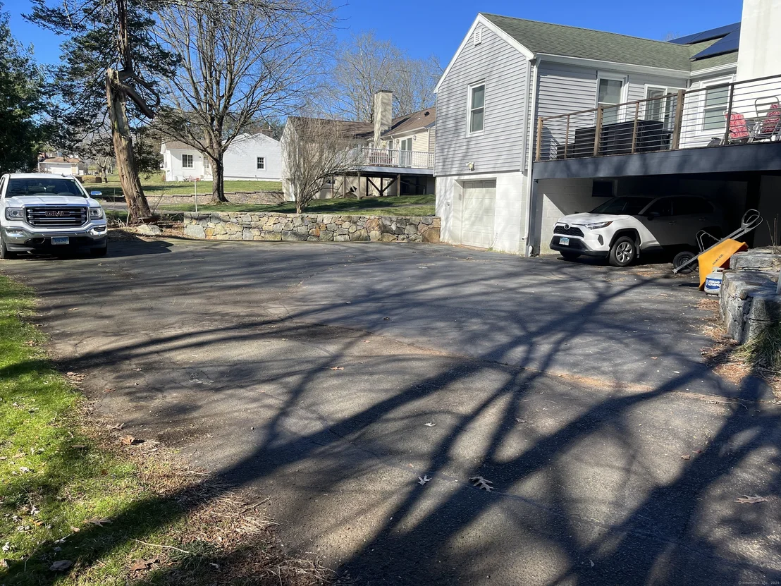 Photo of 22 Russell Road