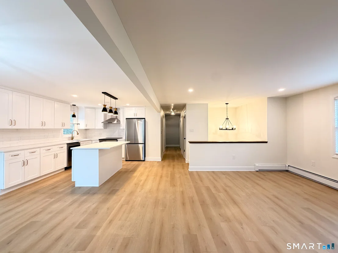 Photo of 33 Forest Avenue
