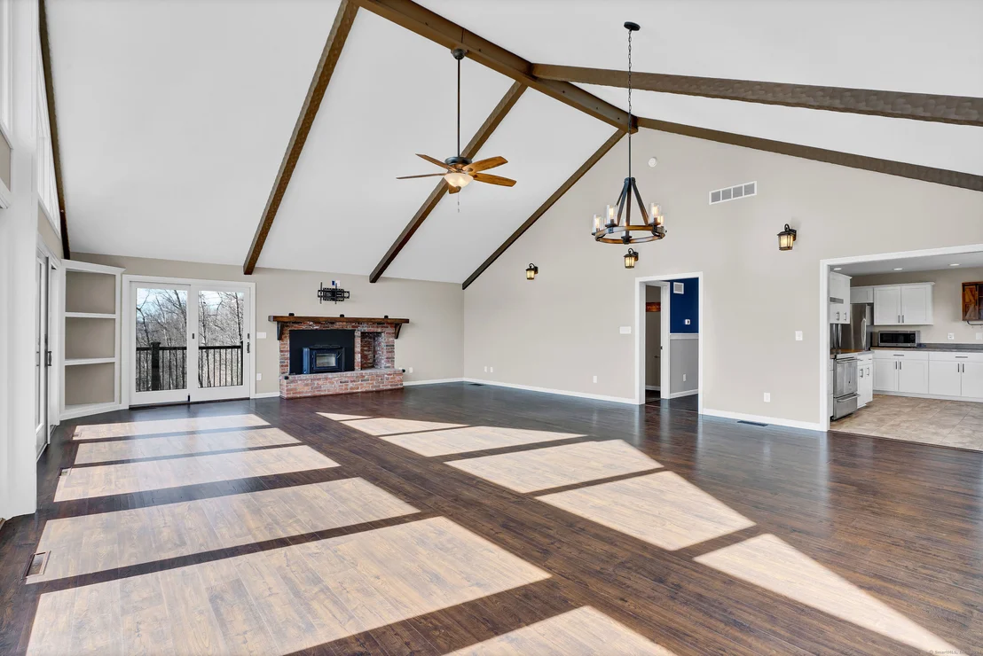 Photo of 110 Ichabod Lane