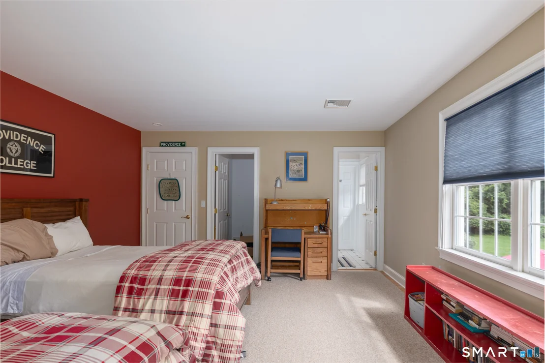 Photo of 21 Merlins Lane