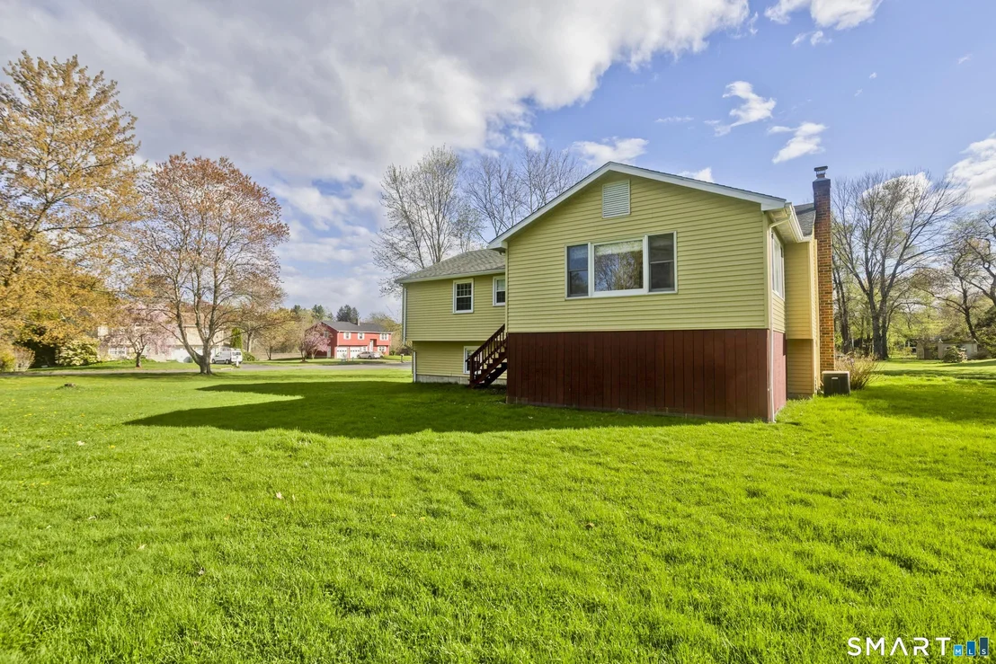 Photo of 4 Winthrop Road