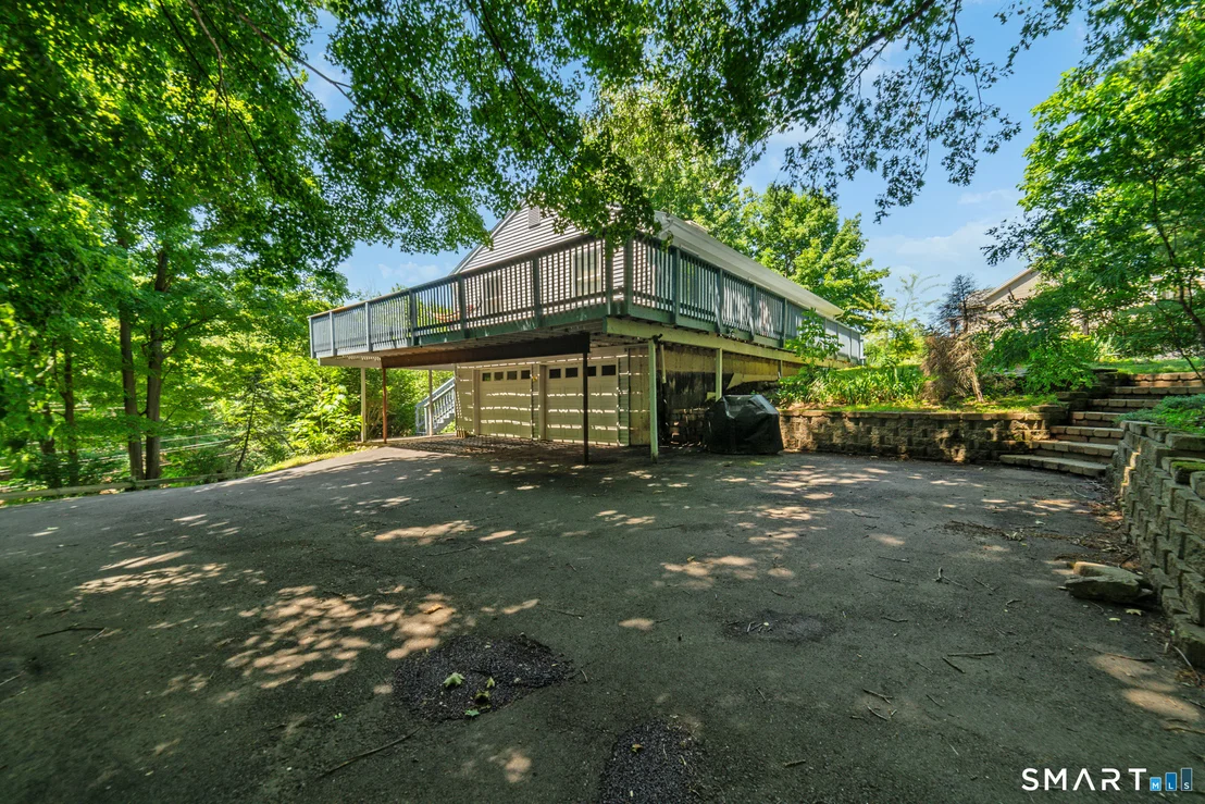 Photo of 168 Maple Avenue