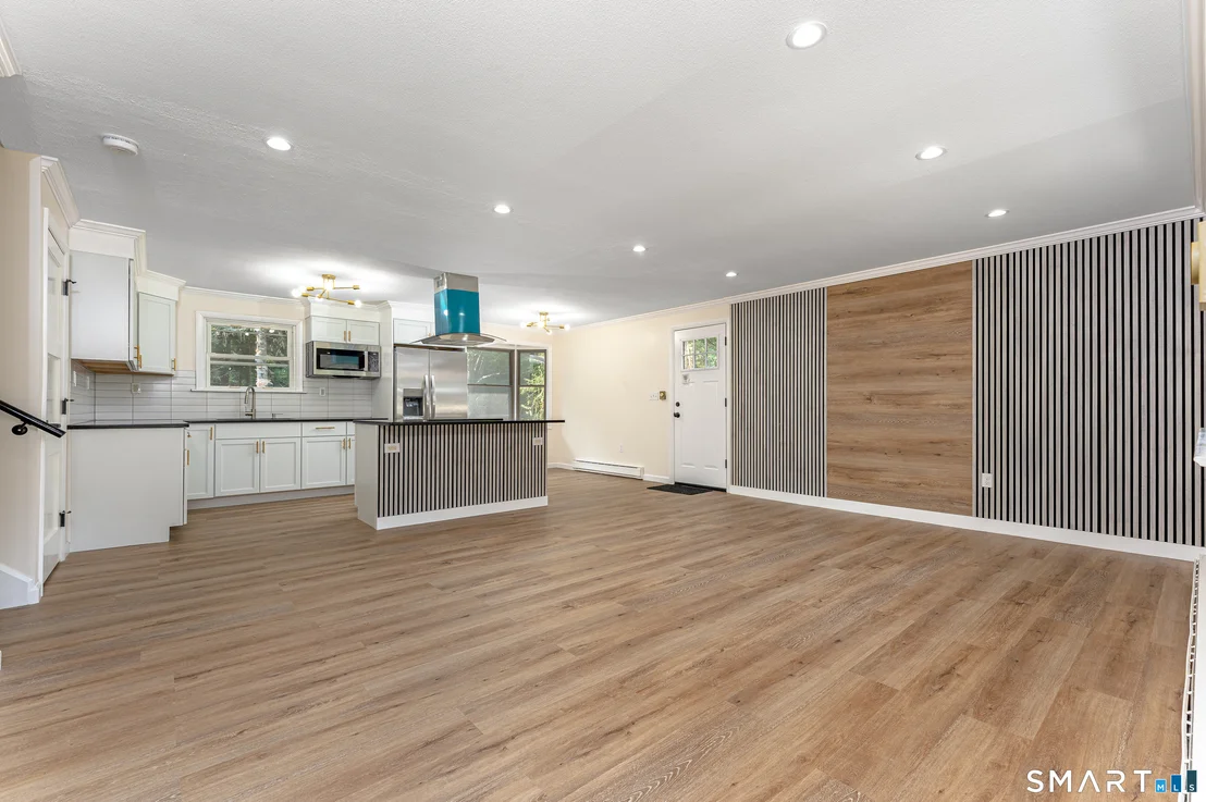 Photo of 48 Manor Lane