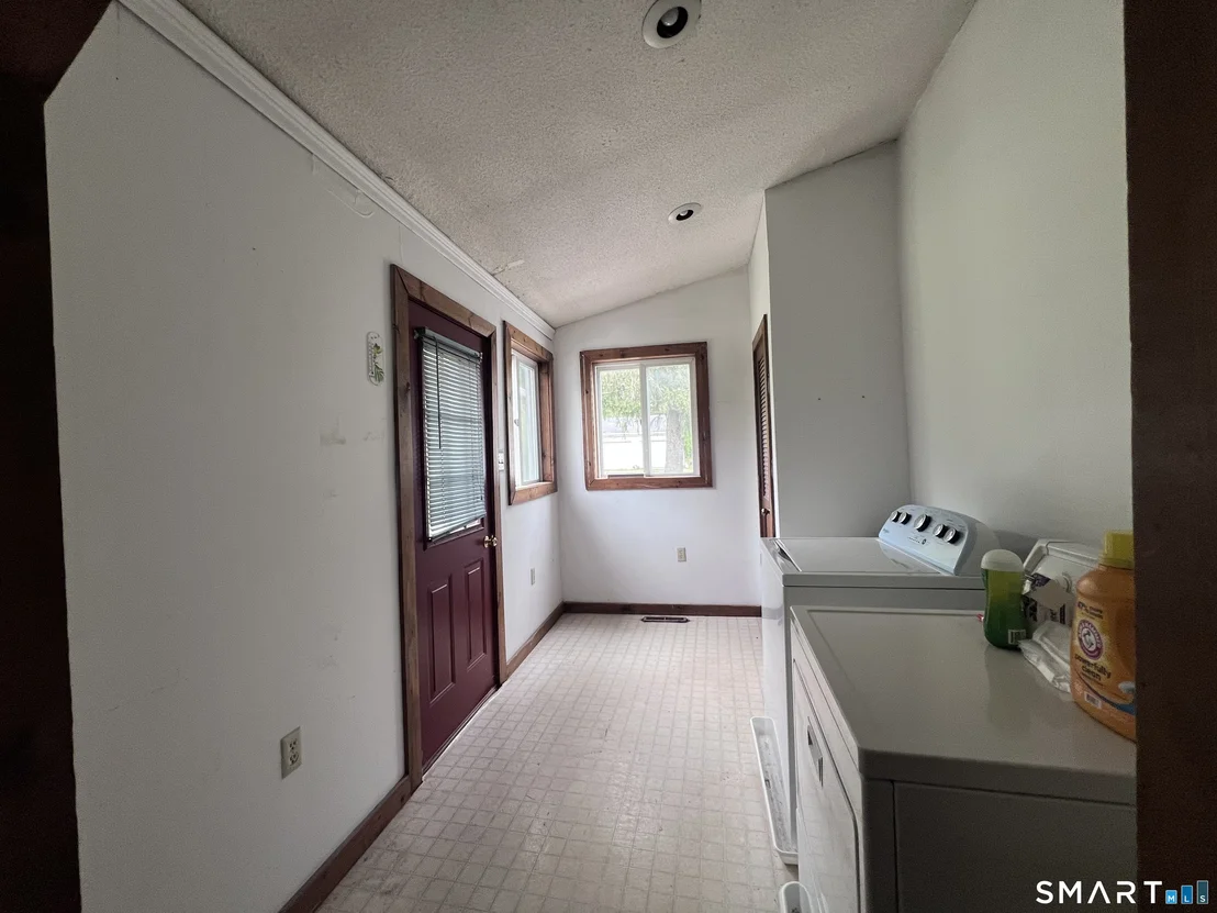 Photo of 136 Lillibridge Avenue