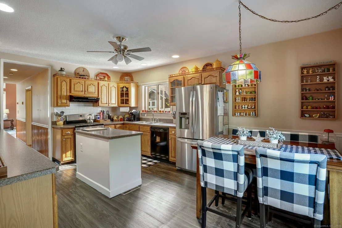 Photo of 1021 Roosevelt Drive
