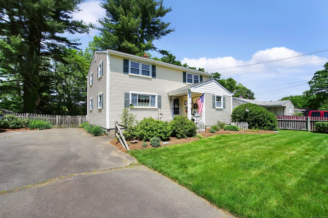 Photo of 12 Laurie Drive
