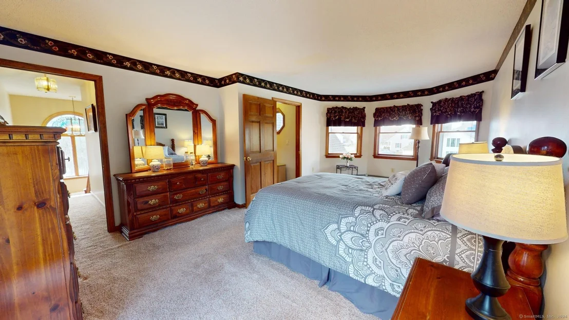 Photo of 18 Pinecrest Road