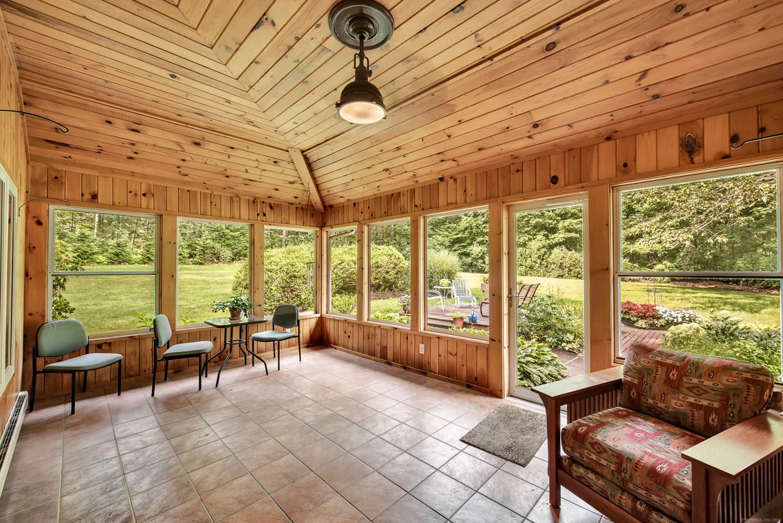 Photo of 81 Deerwood Drive