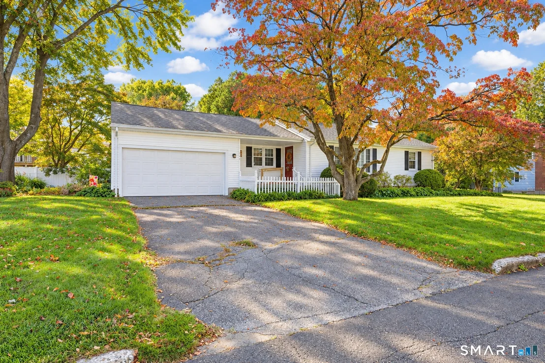 Photo of 145 Overland Drive