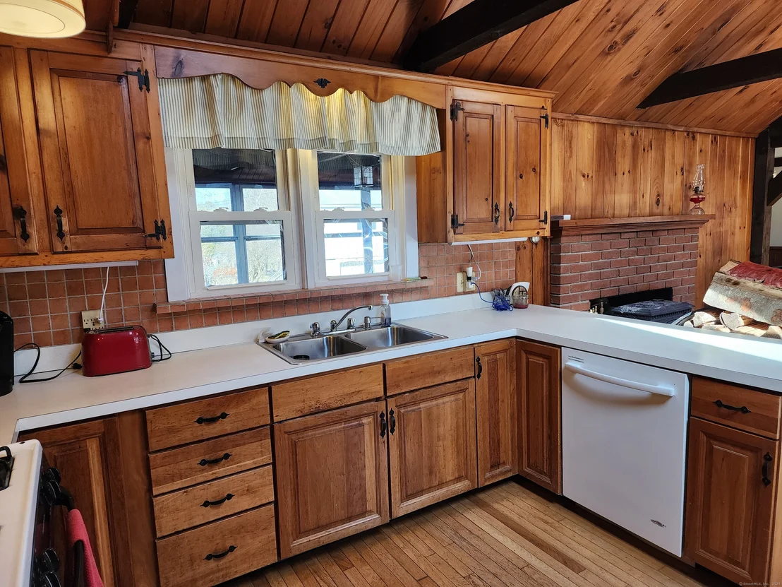 Photo of 153 Bear Rock Road