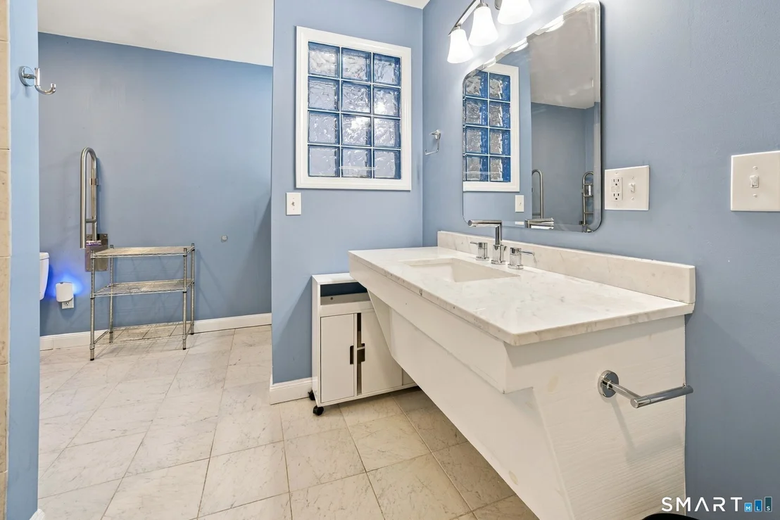 Photo of 163 Juniper Drive