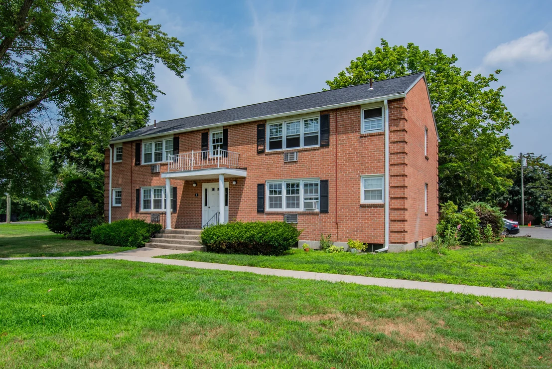 Photo of Unit 3A at 2 Brickyard Road