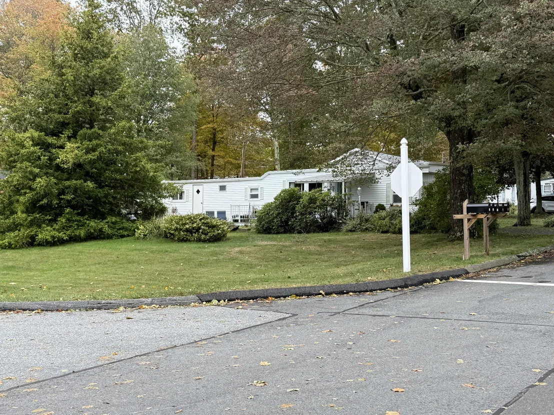Photo of 10 Whitewood Road