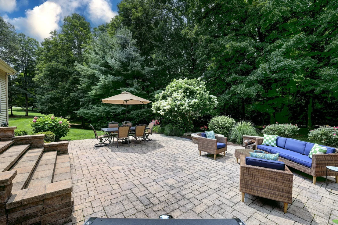 Photo of 39 Winding Trail